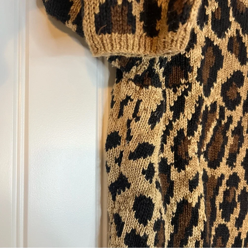 Lauren Ralph Lauren Leopard Print Crewneck Sweater in Black and Tan - Picture 4 of 5